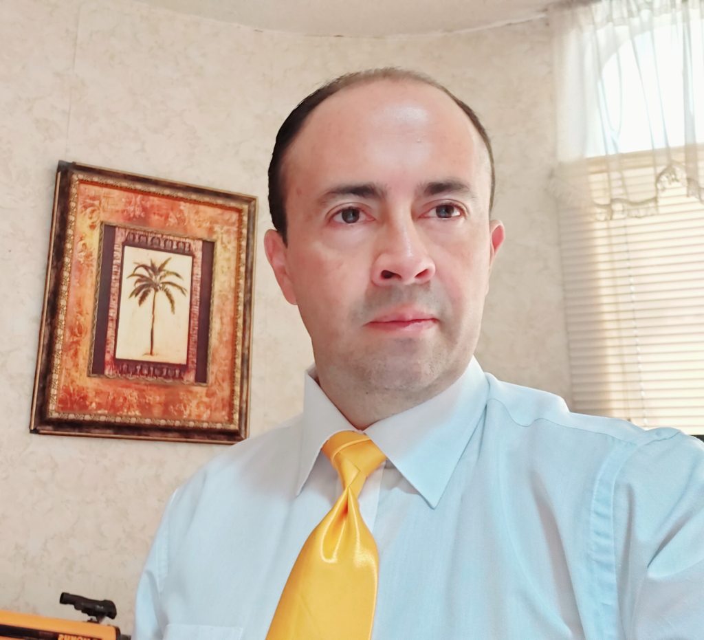 Photo of PhD. Andreas Castillo
