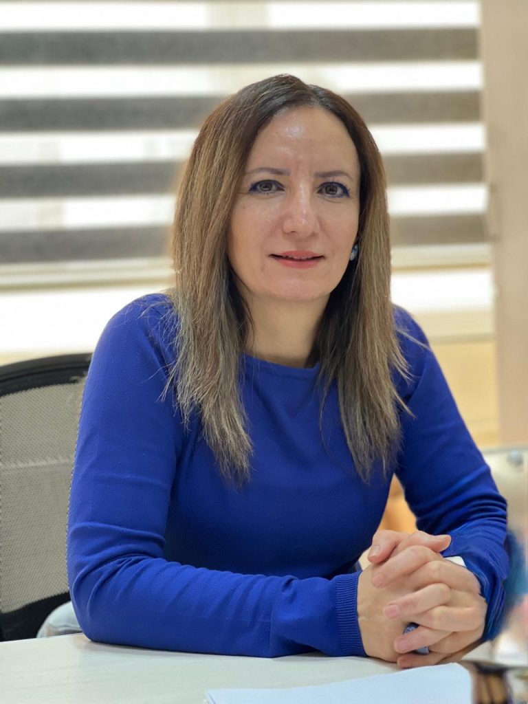 Photo of Prof. Yasemin Çayır